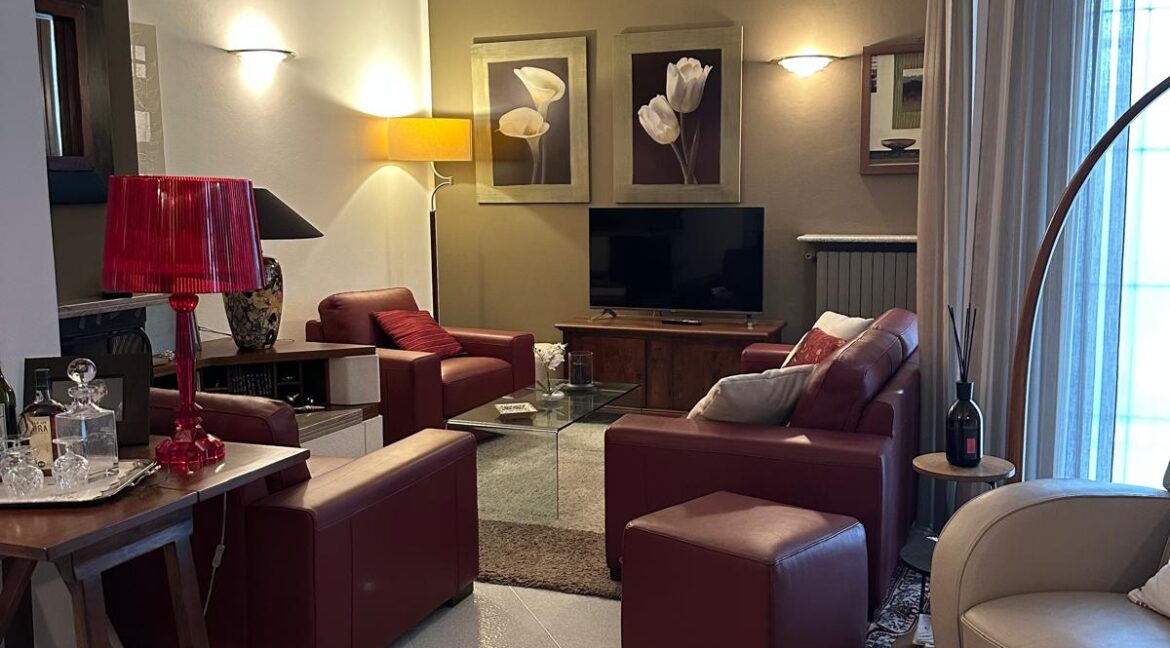 WhatsApp Image 2025-07-28 at 12.09.03