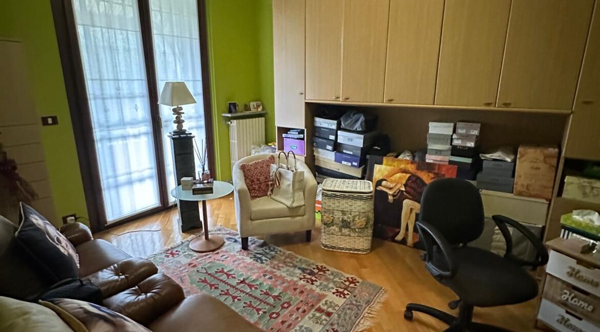 WhatsApp Image 2025-07-28 at 12.09.07 (4)