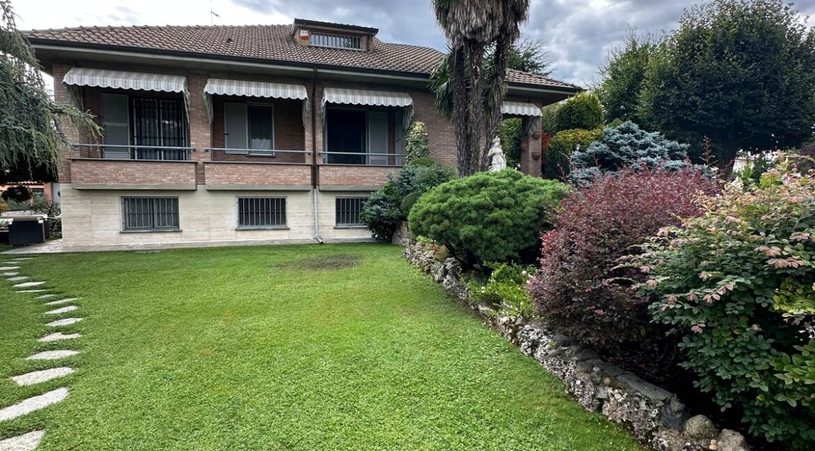 WhatsApp Image 2025-07-28 at 12.09.13 (5)