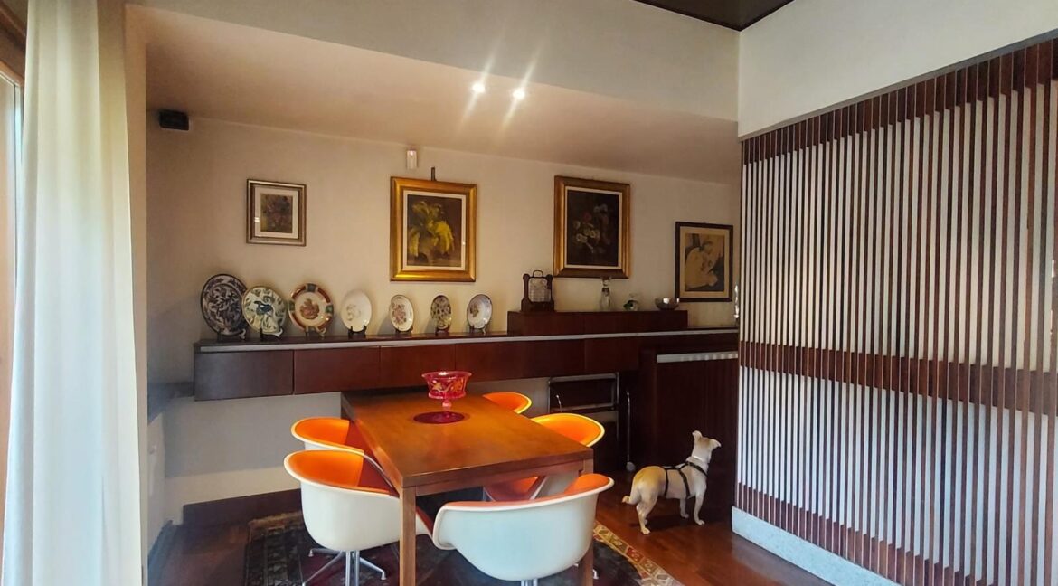 WhatsApp Image 2025-10-27 at 12.10.31