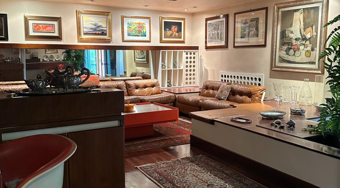 WhatsApp Image 2025-10-27 at 12.10.32 (2)