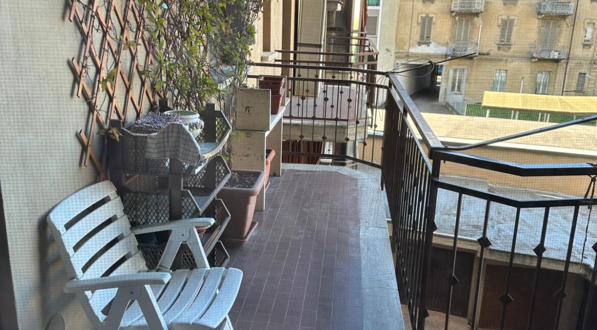 WhatsApp Image 2025-10-27 at 12.10.33 (2)