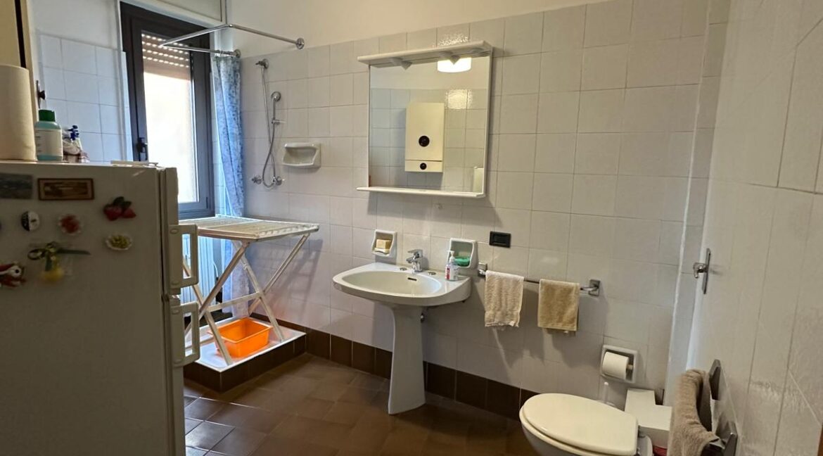 WhatsApp Image 2025-10-27 at 12.10.33 (5)