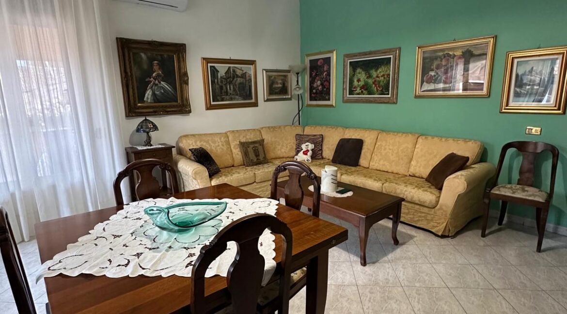 b63cc10a-aeea-4a03-a1b0-be886a61ad12