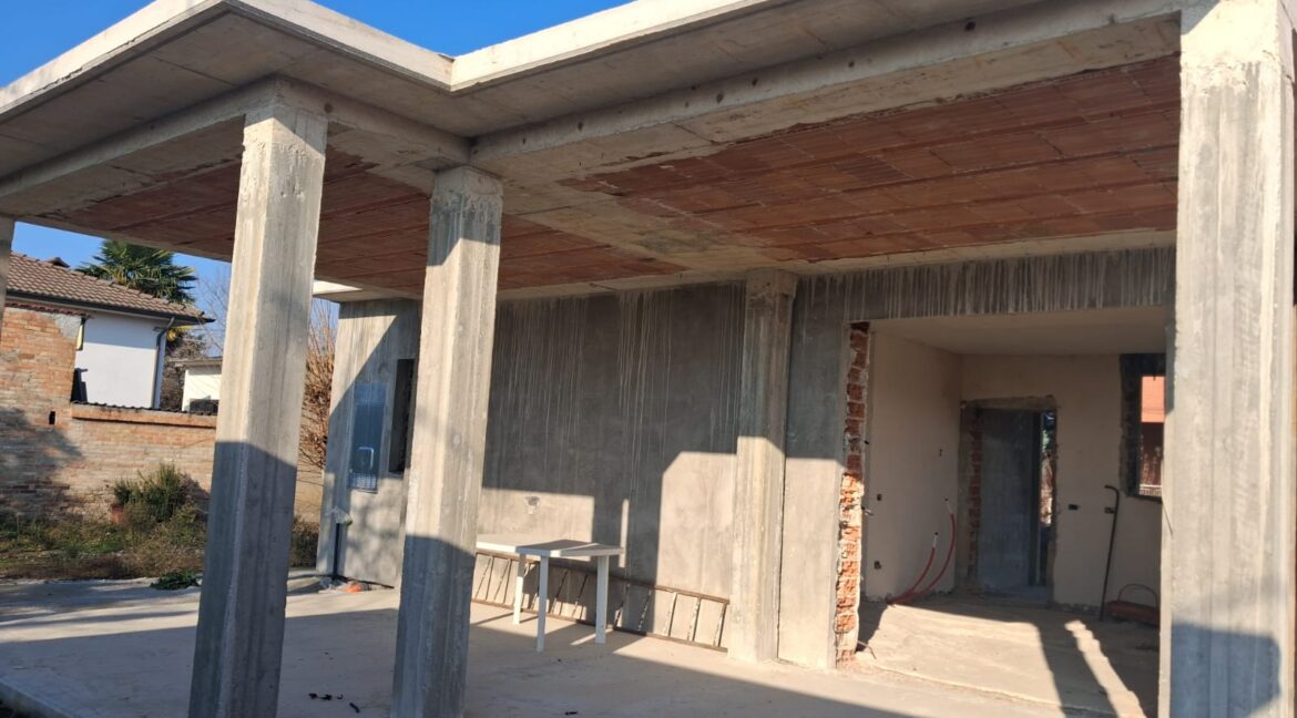 WhatsApp Image 2025-12-12 at 11.26.42 (2)