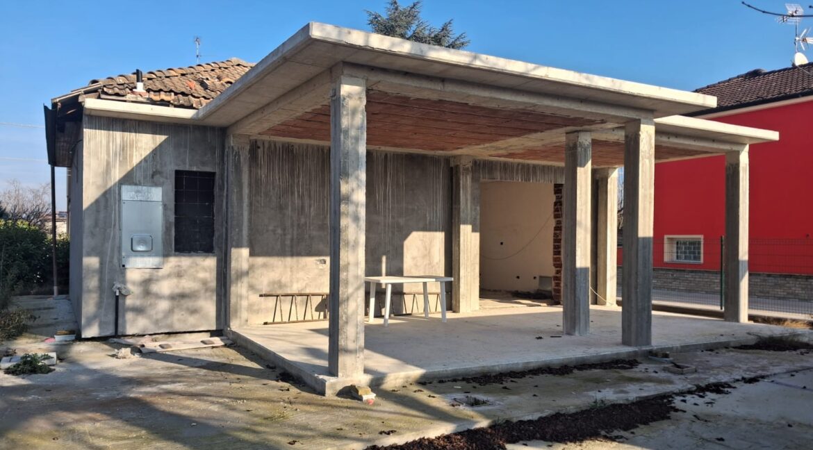 WhatsApp Image 2025-12-12 at 11.26.43