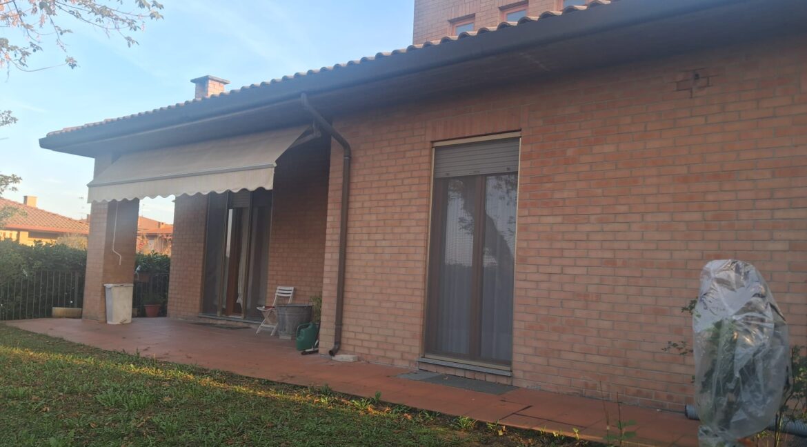 WhatsApp Image 2025-11-10 at 16.48.46